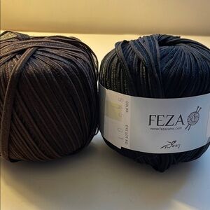 Feza Yarn Bundle in Brown and Black
